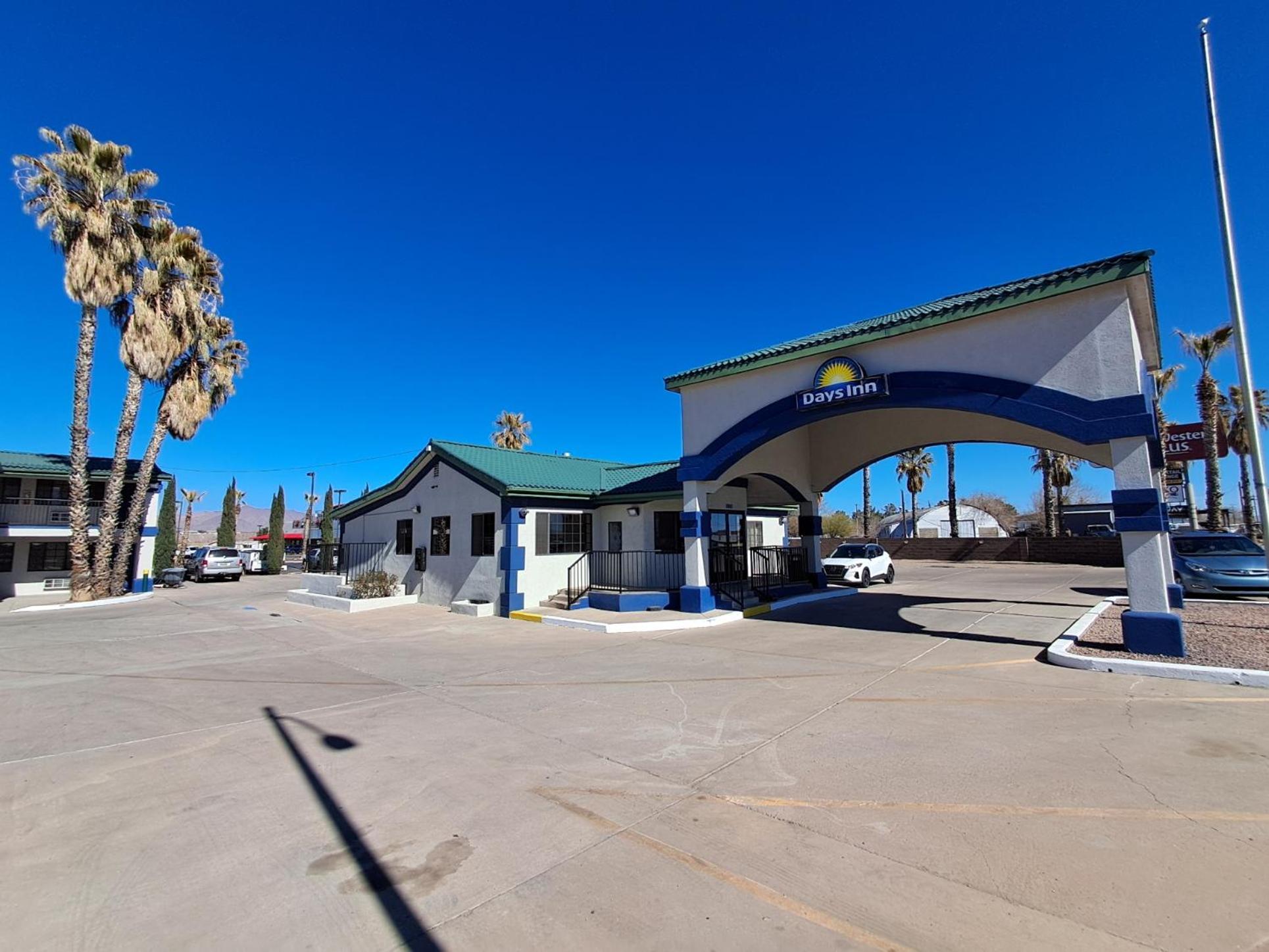 Days Inn By Wyndham Safford, Az Exterior photo